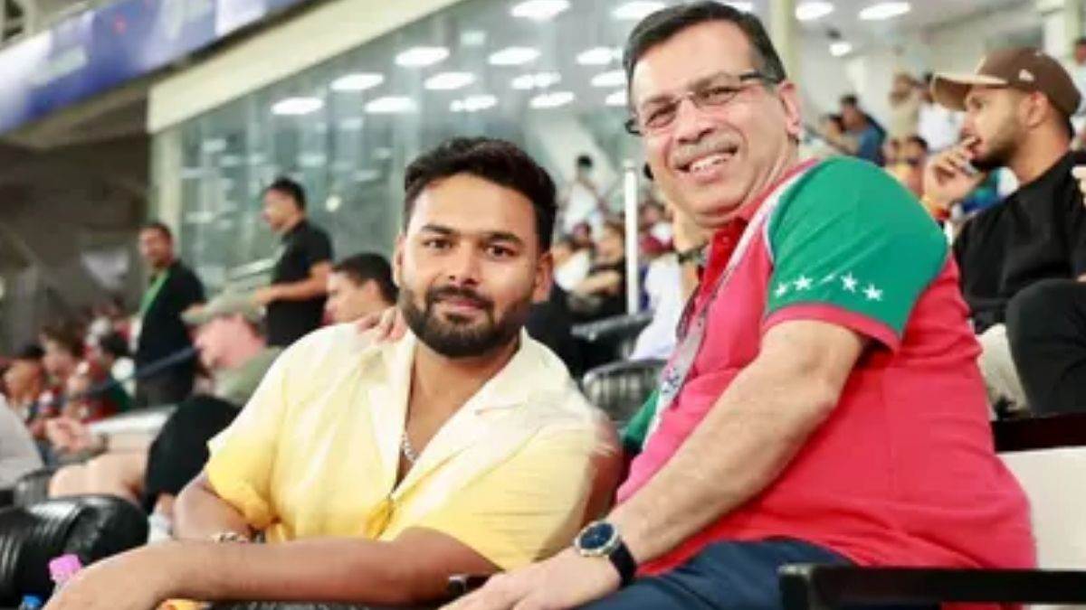 Sanjeev Goenka and Rishabh Pant had been seen in ISL semi -finals, footage of each are getting viral