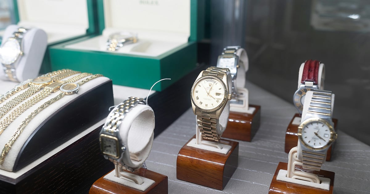 Authorities Lists Gadgets That Will Be Taxed On Purchases Over Rs 10 Lakh As ‘Luxurious Items’