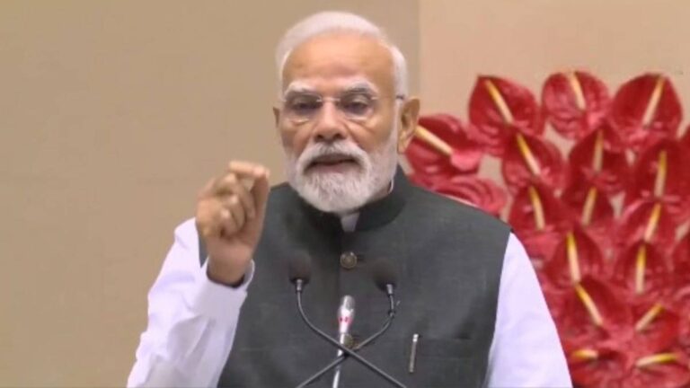 “PM Modi Applauds Successful Completion of ‘Swasth Nari Sashakt Parivar Abhiyaan’ as a Prime Example of Public Participation”